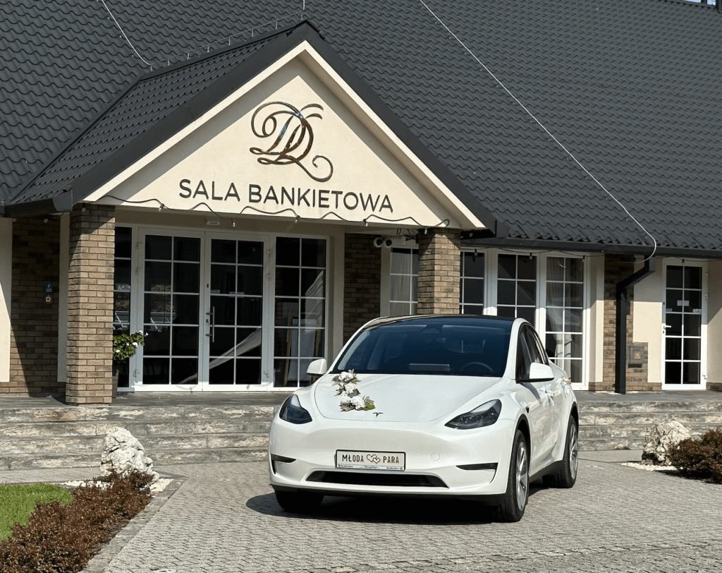 Tesla do ślubu, Tesla 3 wynajem okolicznościowy z kierowcą